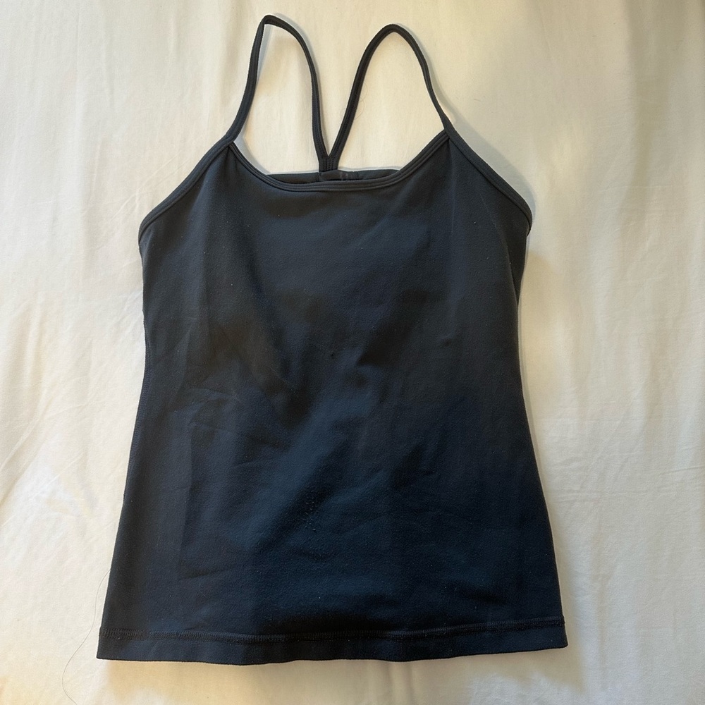 grey lululemon tank top